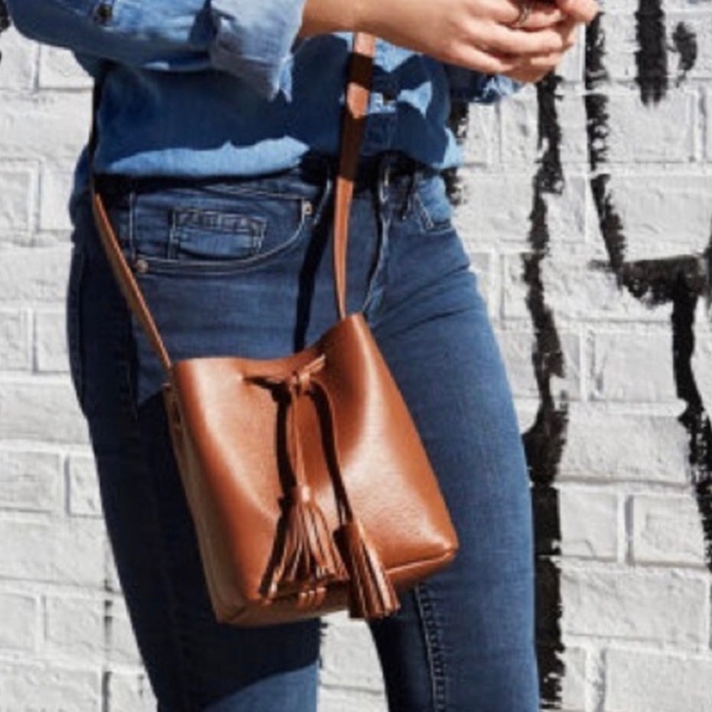 NWOT Shaffer LA Greta LeatherMini Bucket Tassel Bag Limited Edition